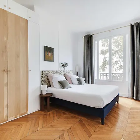 Luxury 4br-8p-eiffel Tower * Parigi