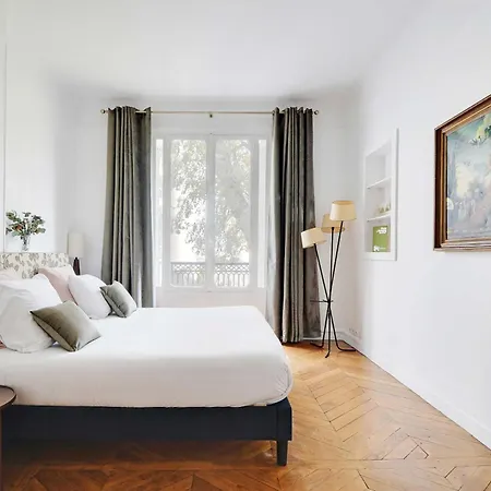 Luxury 4br-8p-eiffel Tower Parigi